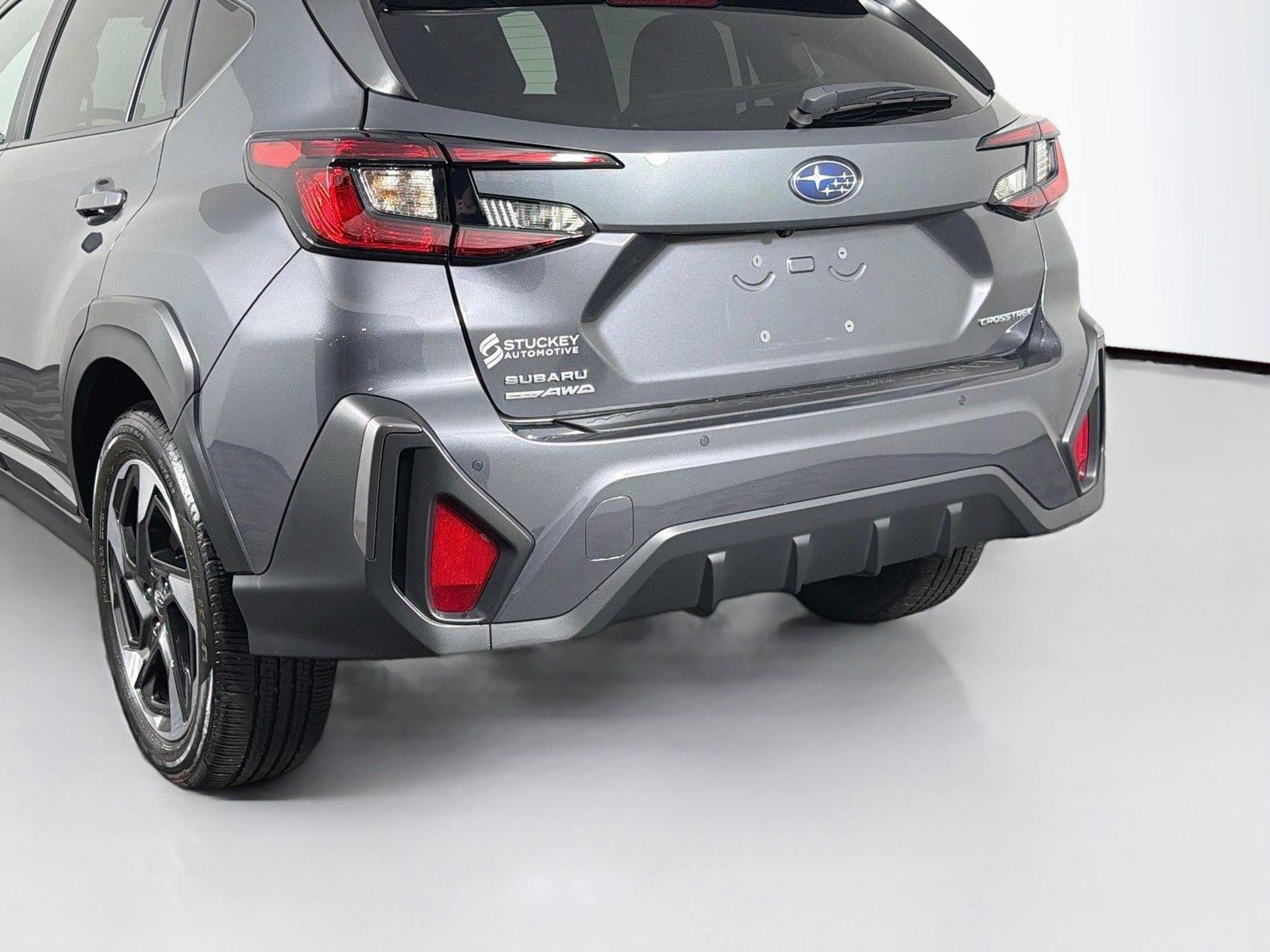 Used 2024 Magnetite Gray Metallic Subaru Limited image 38
