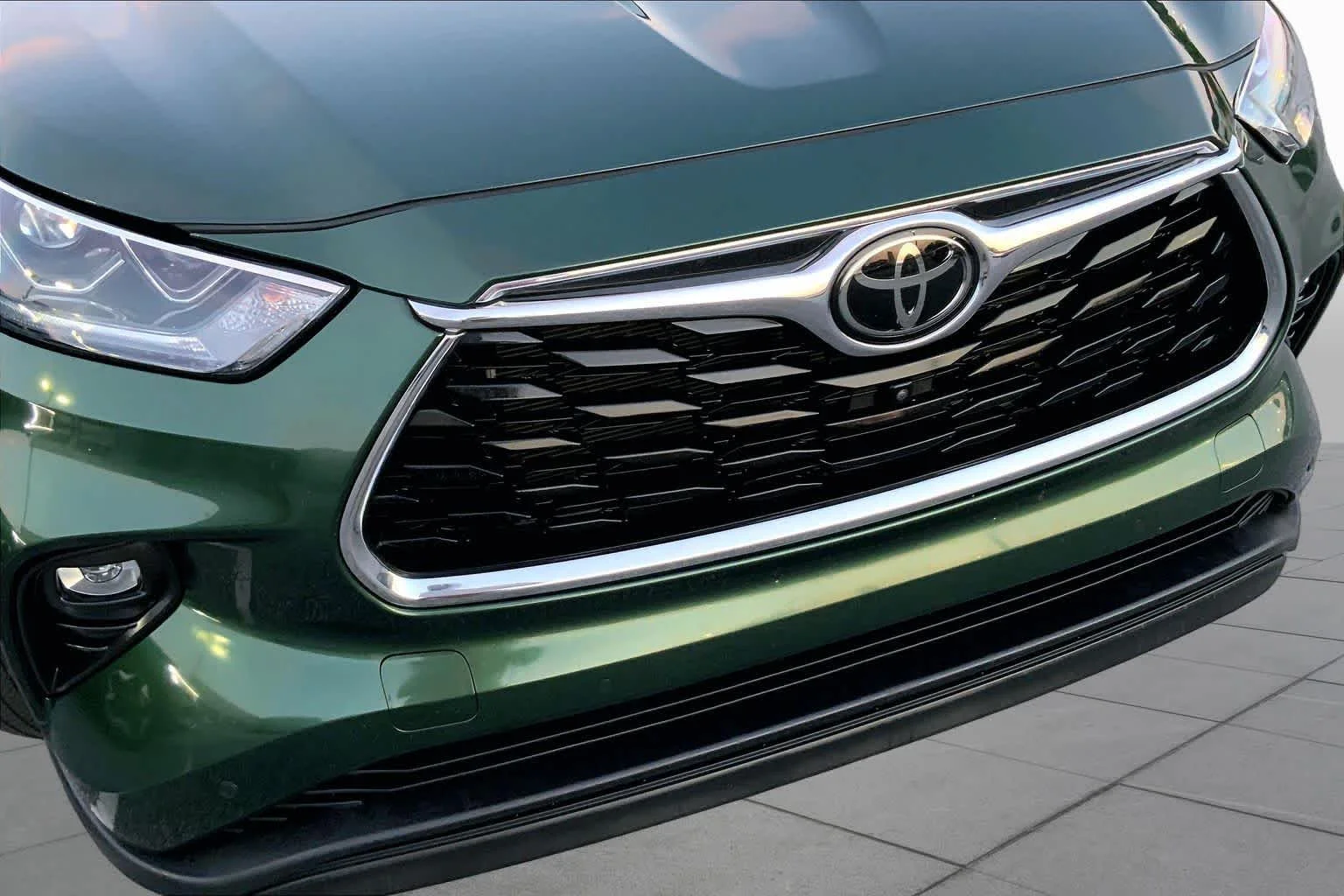 Used 2023 Cypress Toyota Limited image 29
