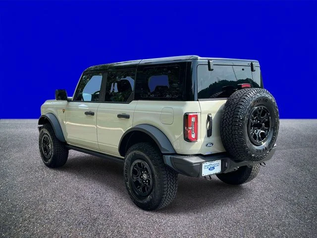 New 2026 Desert Sand Ford Badlands® image 5