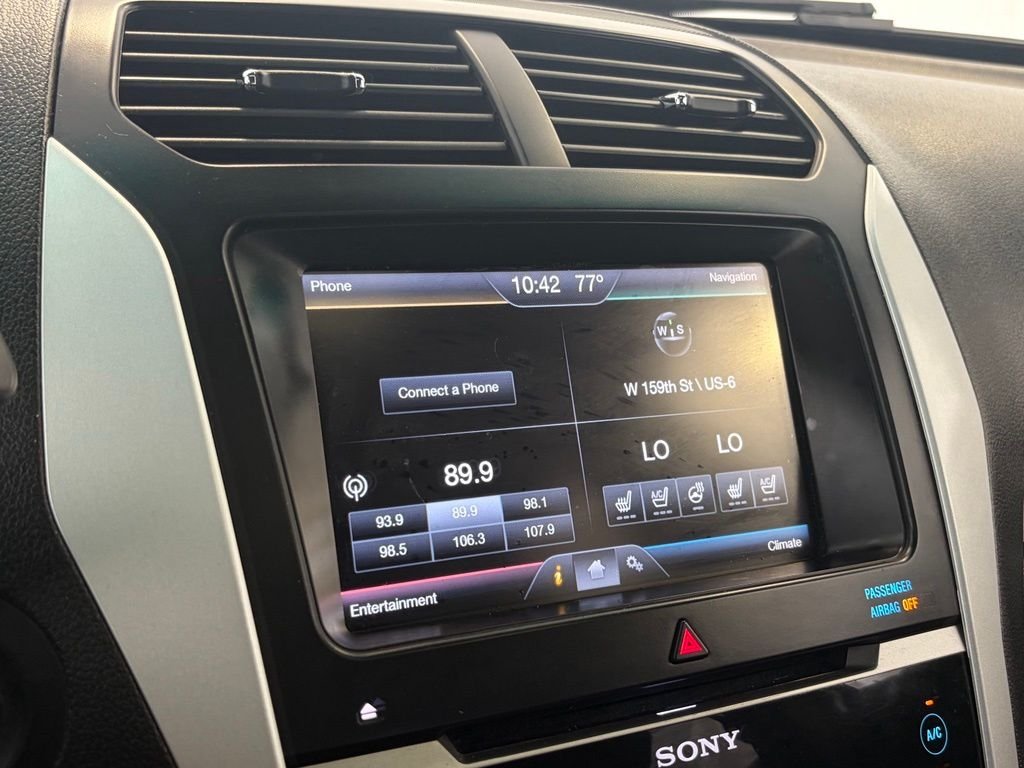Used 2014 Ingot Silver Ford Limited image 45