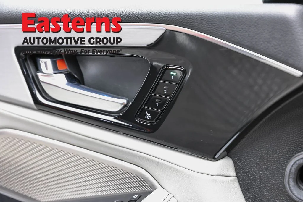 Used 2023 Gray Acura Technology image 21