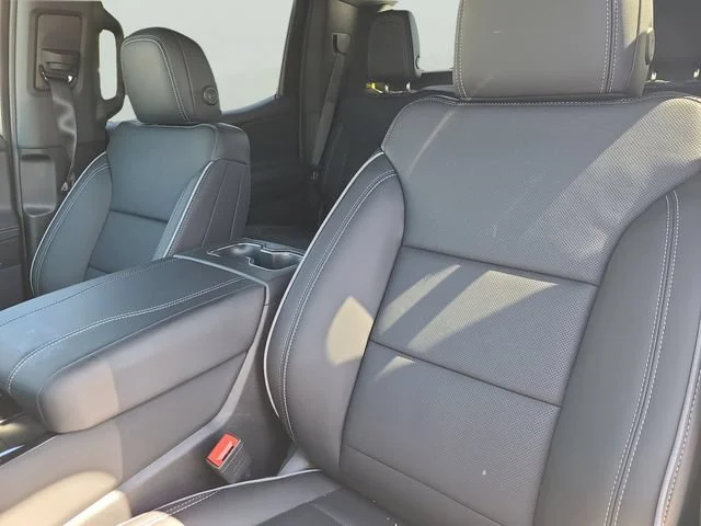 New 2026 Summit White Chevrolet LT - Extended Range image 20