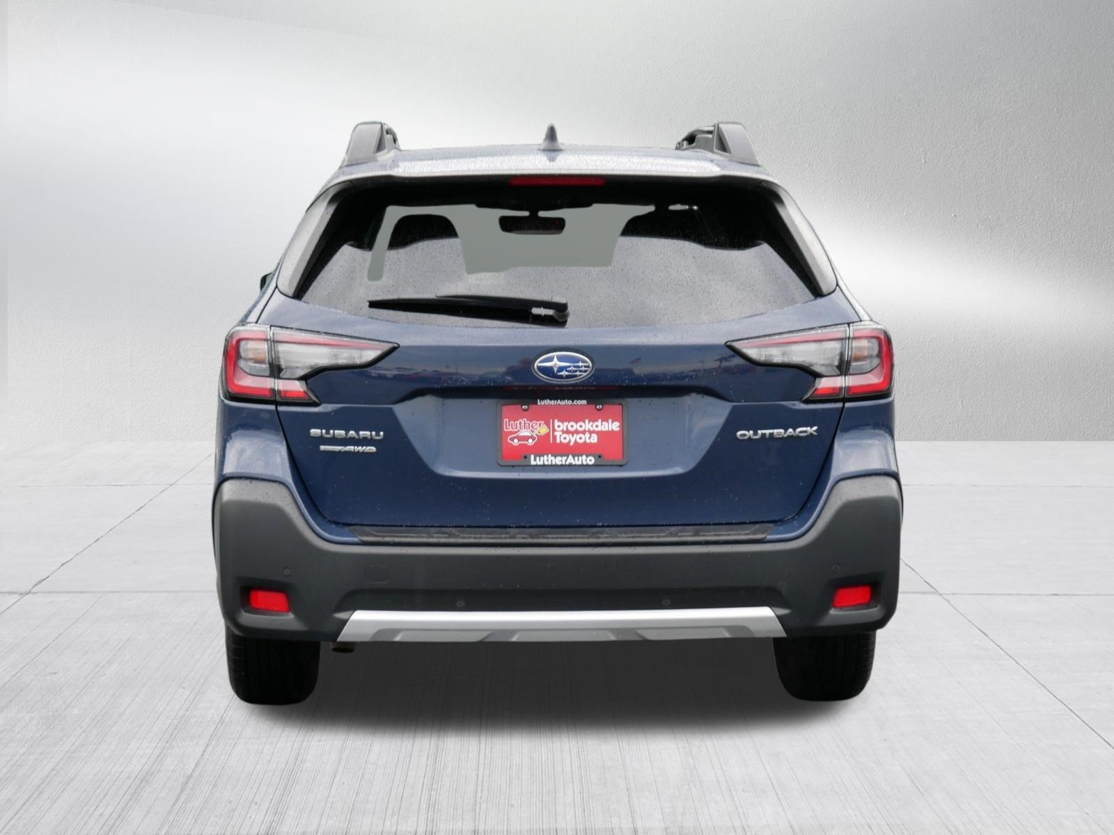 Used 2023 Cosmic Blue Pearl Subaru Limited image 6
