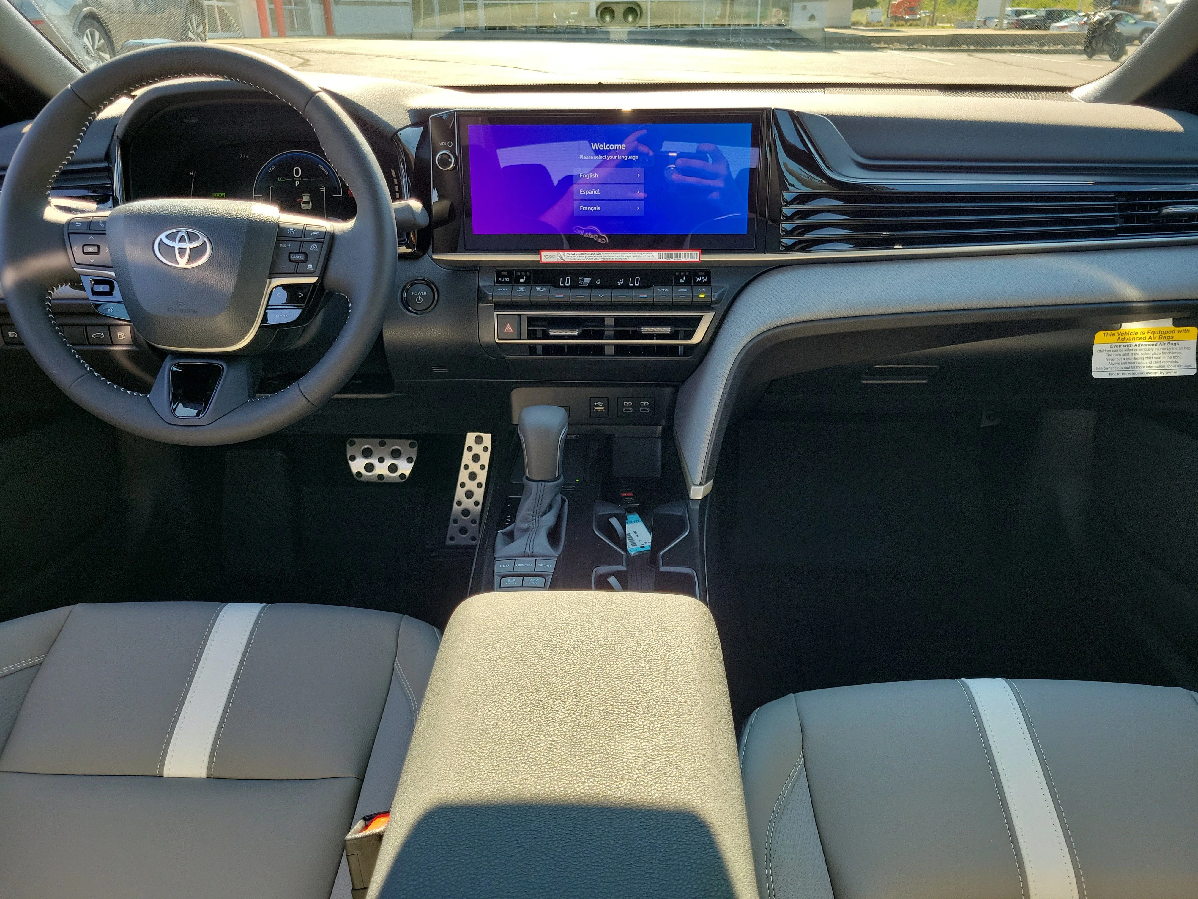New 2026 Midnight Black Metallic Toyota SE image 9