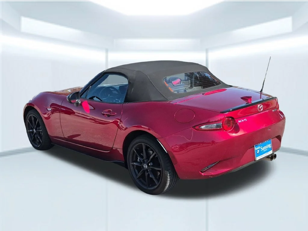 Used 2023 Red Mazda Club image 4
