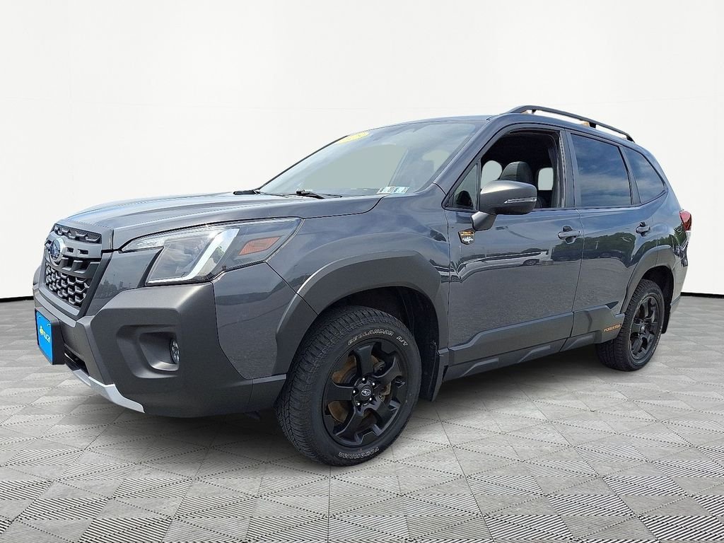 Used 2023 Magnetite Gray Metallic Subaru Wilderness image 3