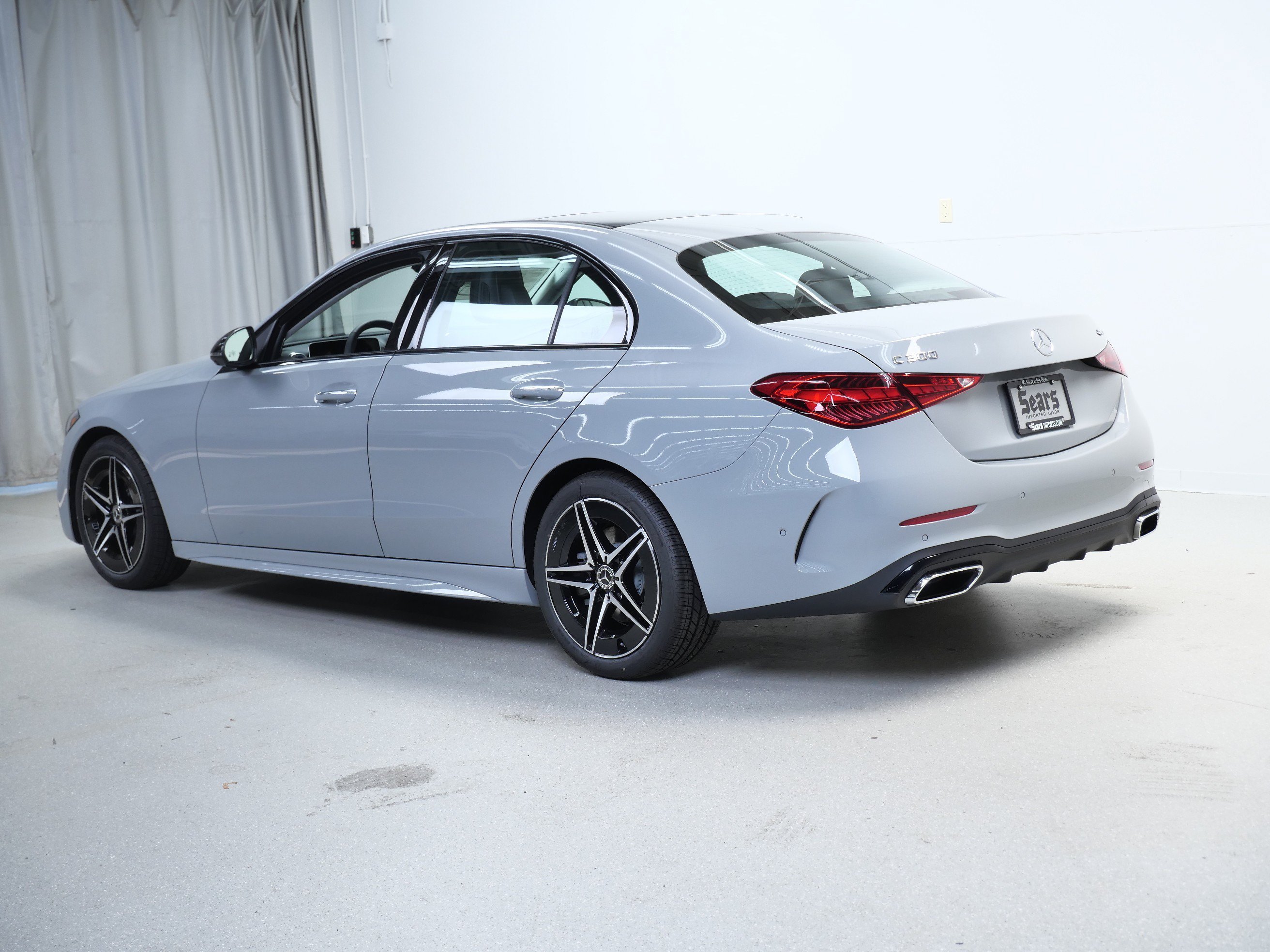 New 2026 MANUFAKTUR Alpine Grey Mercedes-Benz C 300 image 6