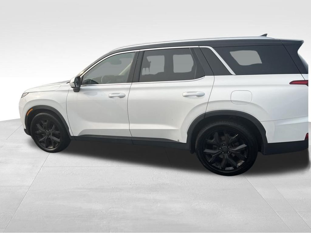 Used 2021 White Hyundai SEL image 9