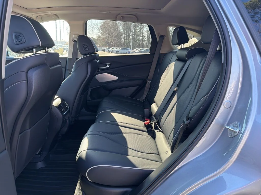 New 2026 Solar Silver Metallic Acura Advance Package image 23