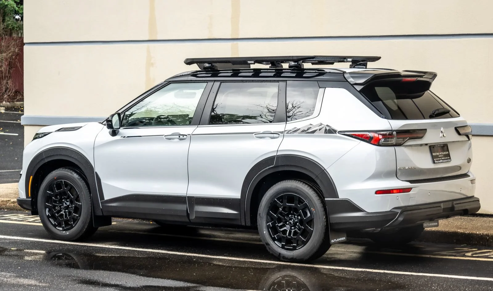 New 2026 White Mitsubishi Trail Edition image 5