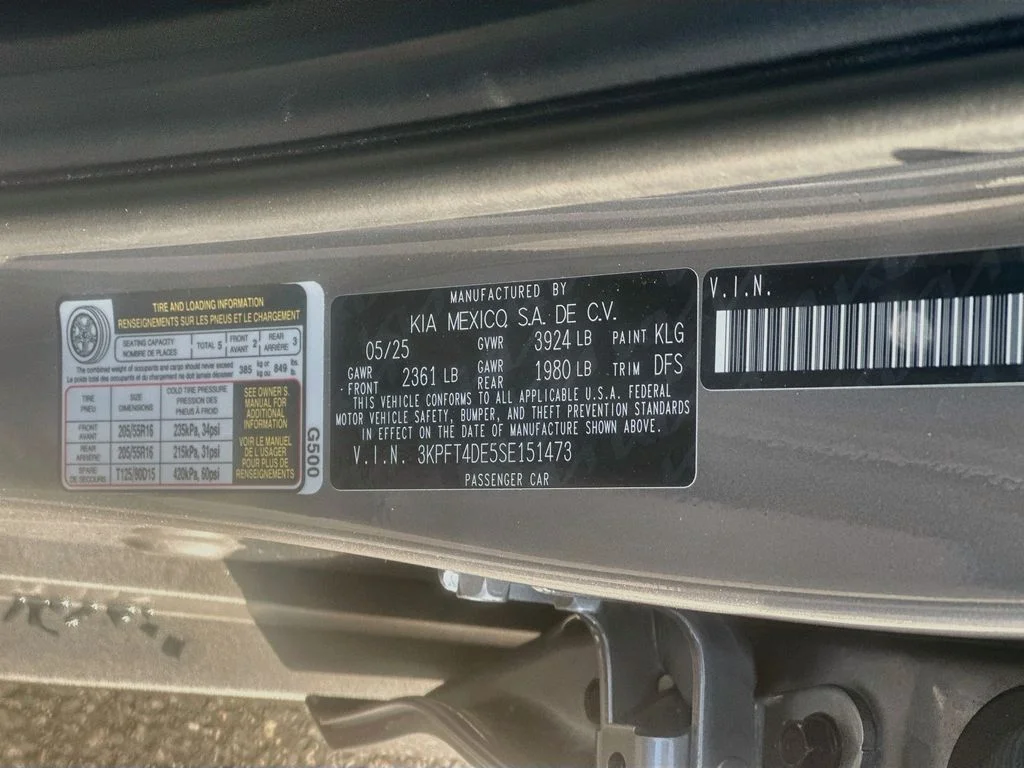 Certified Used 2025 Gray Kia LXS image 29