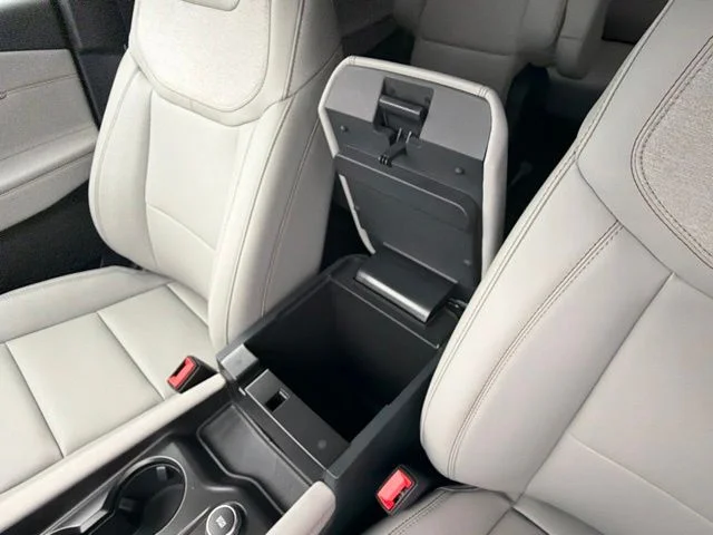 New 2026 Carbonized Gray Metallic Ford Active image 25