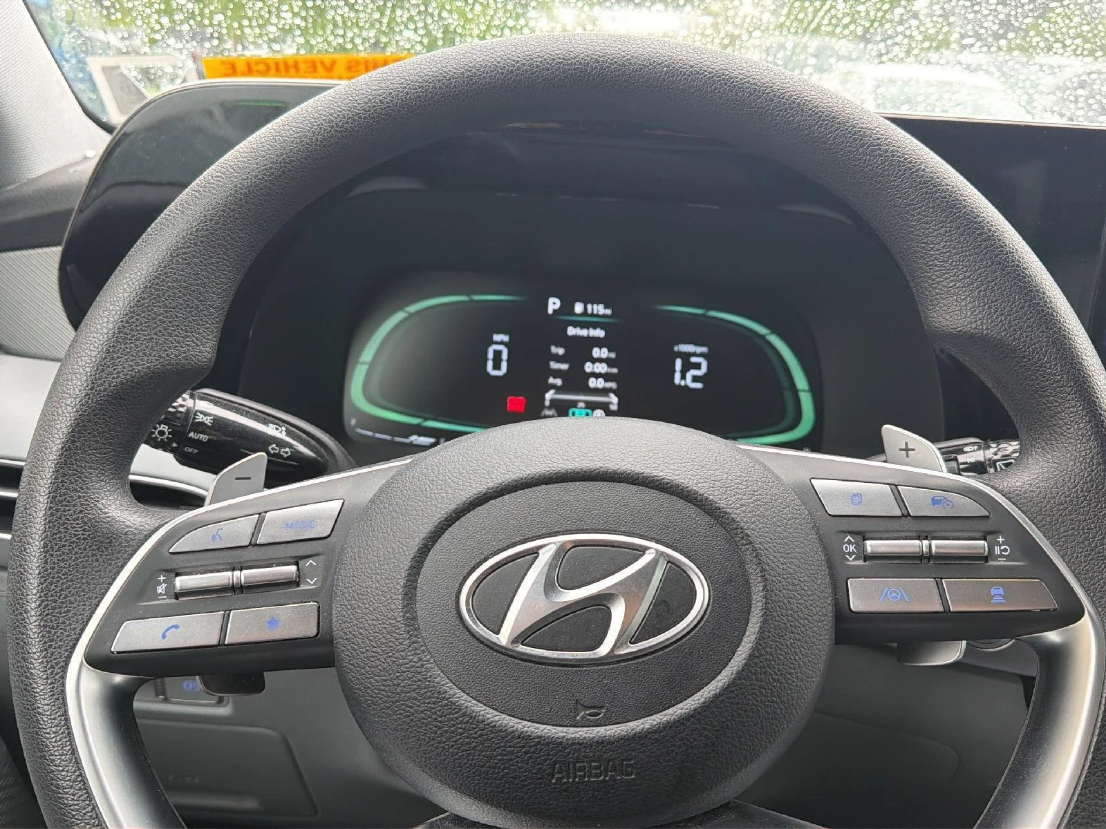 Used 2023 Moonlight Cloud Hyundai SE image 7