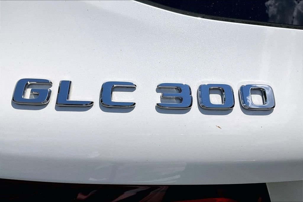 Certified Used 2021 White Mercedes-Benz GLC 300 image 33