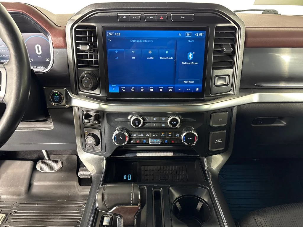 Certified Used 2023  Ford Lariat image 29