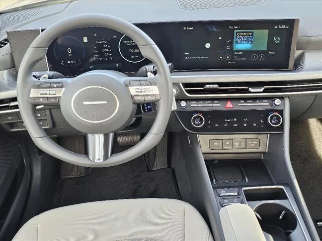 Used 2024 Aero Silver Hyundai SEL image 4