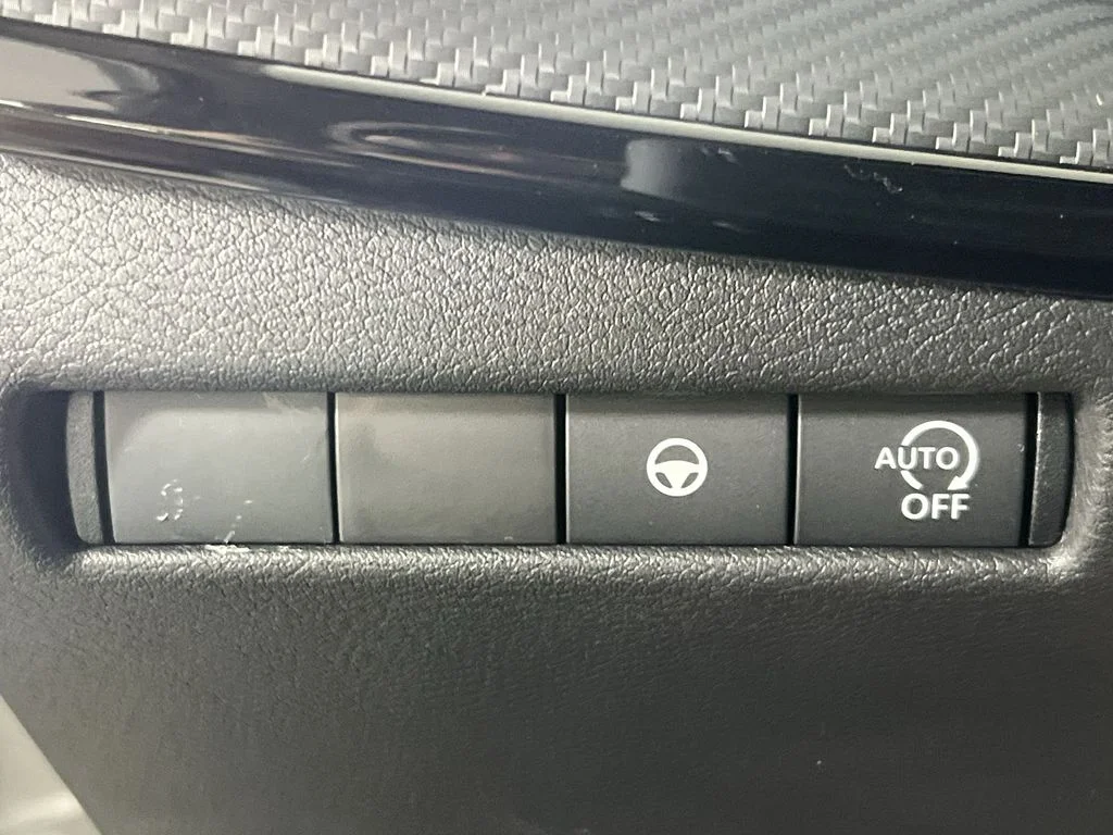2026 Nissan KICKS SR - Photo 19