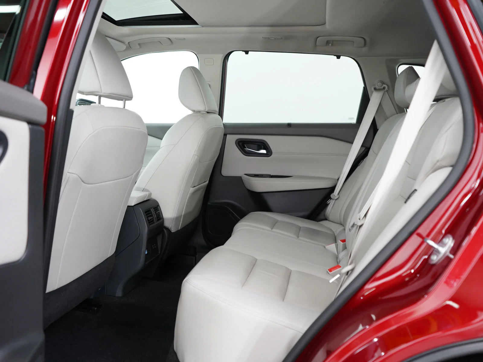 Used 2023 Scarlet Ember Tintcoat Nissan SL image 18