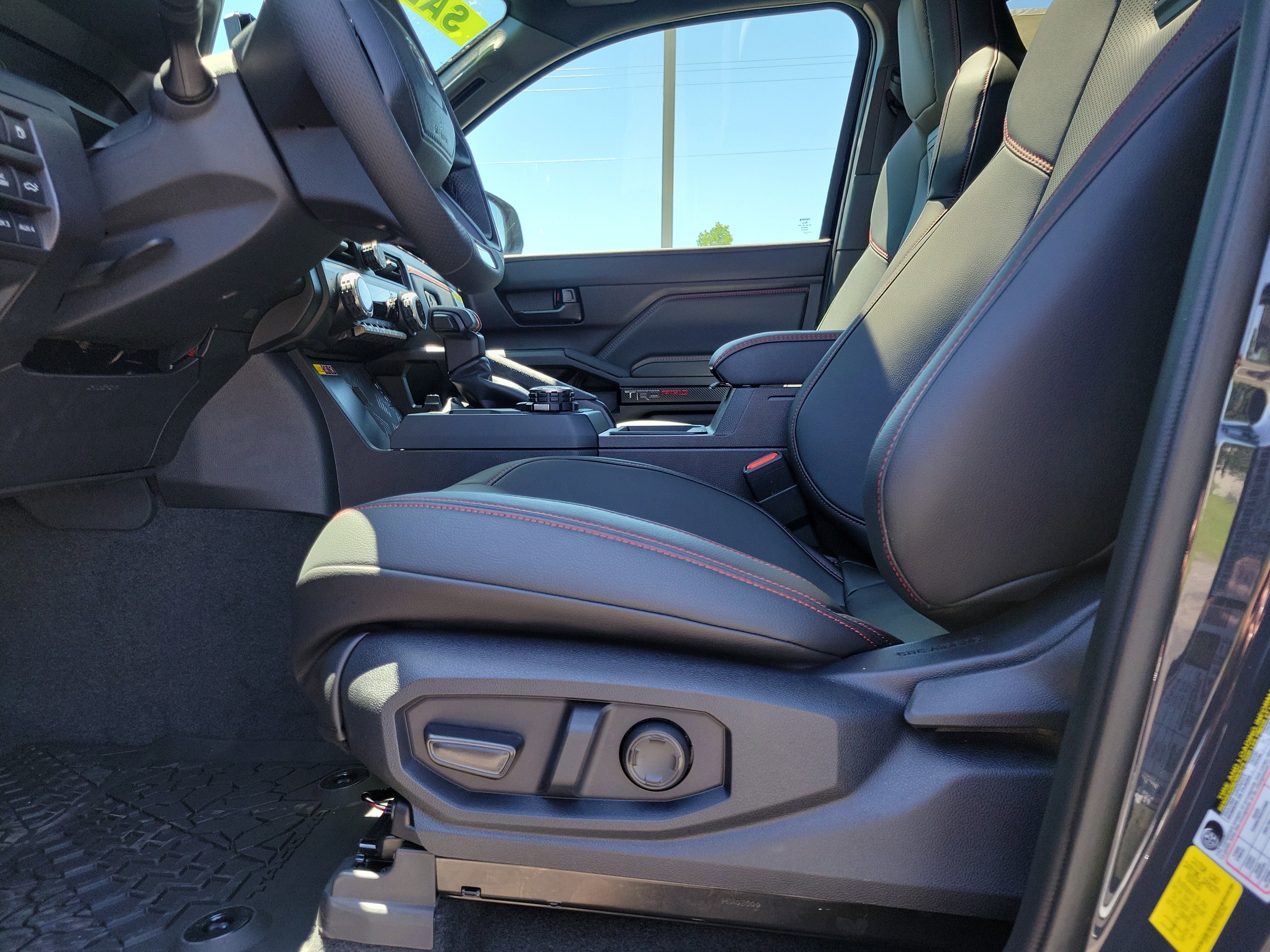 2026 Toyota Tacoma TRD Pro - Photo 16