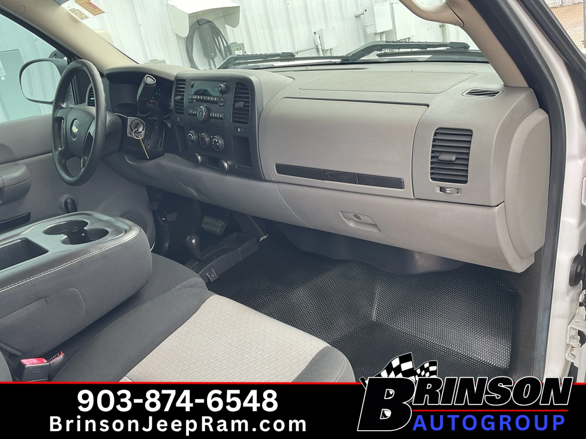 Used 2008 Summit White Chevrolet Work Truck image 16