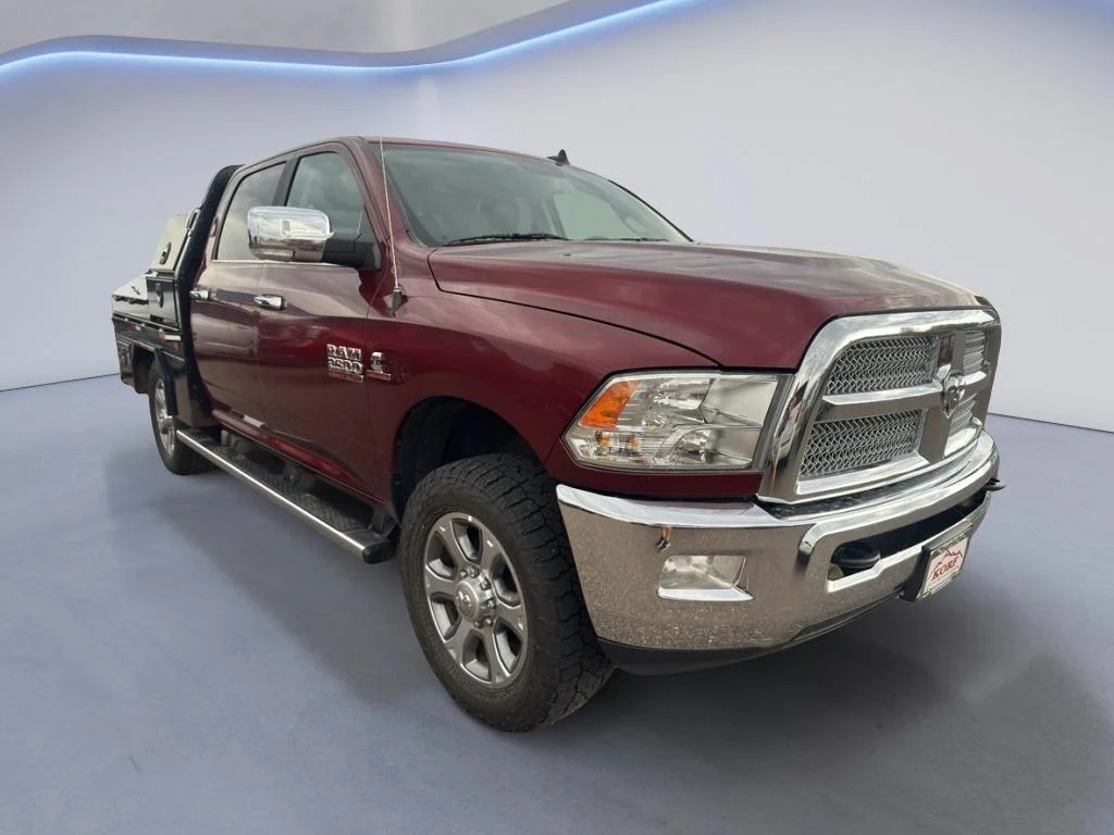 Used 2018 Delmonico Red Pearlcoat Ram Big Horn image 4