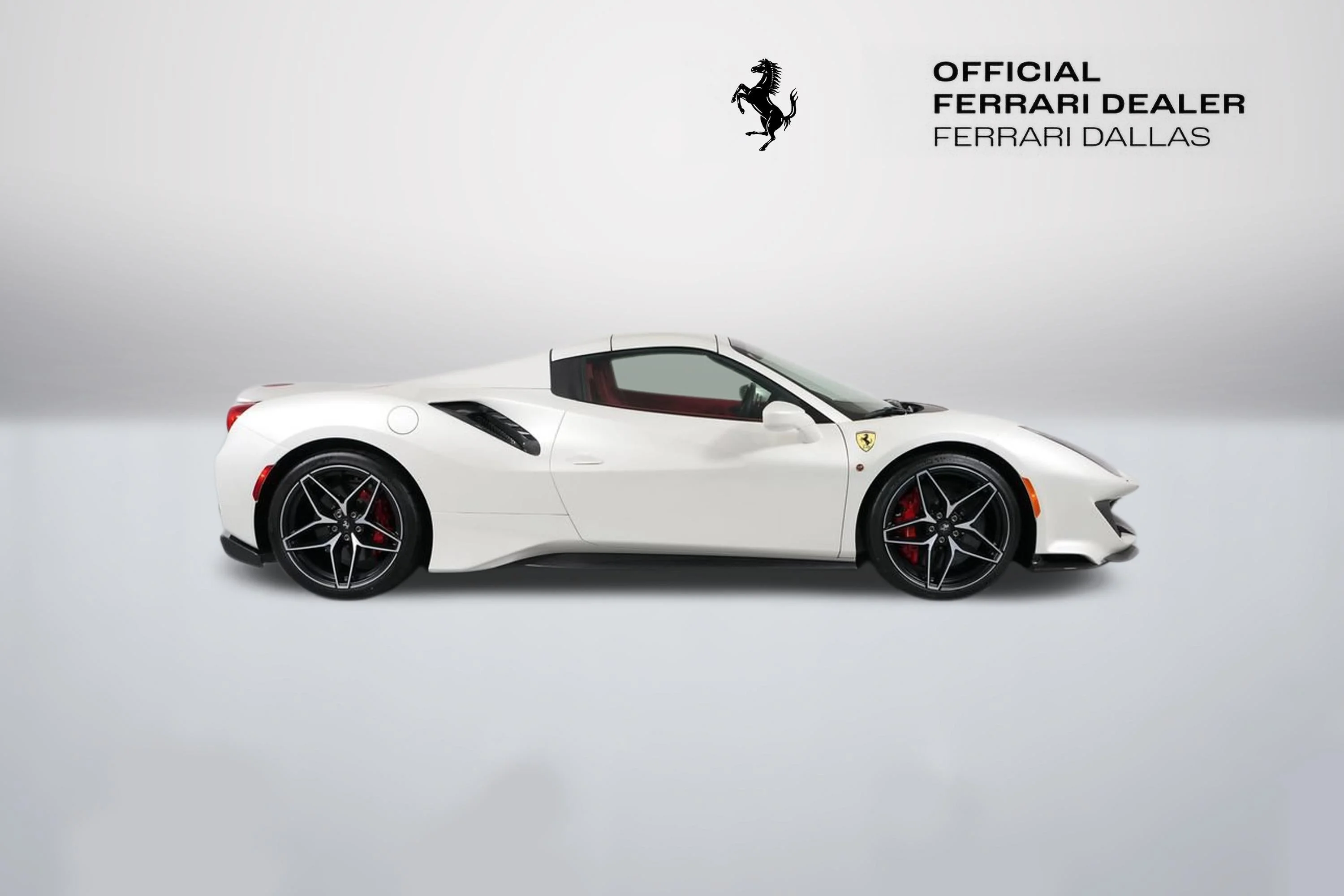 Used 2020 Bianco Italia Ferrari Spider image 20