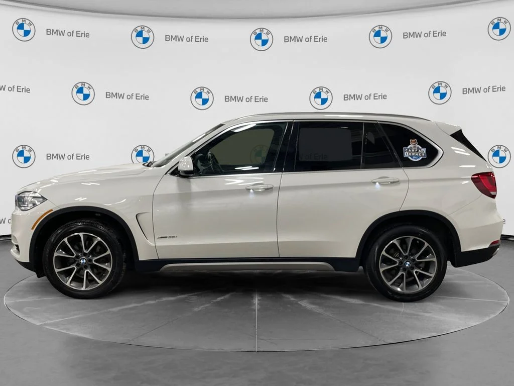 Used 2018 Alpine White BMW xDrive35i image 2