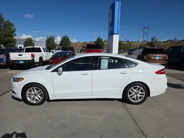 Used 2016 White Ford SE image 8