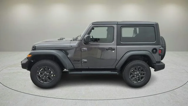 New 2026 Granite Crystal Metallic Clear-Coat Exterior Paint Jeep Sport S image 5