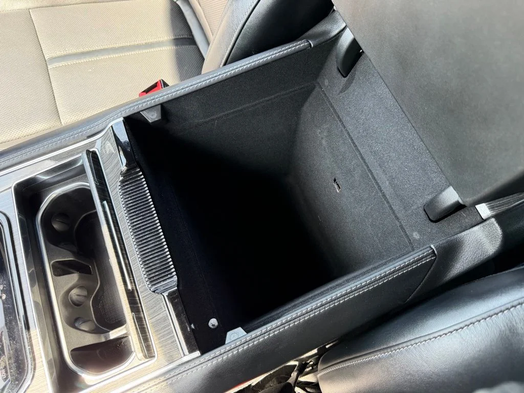 Used 2022 Bright White Clearcoat Jeep Series III image 29