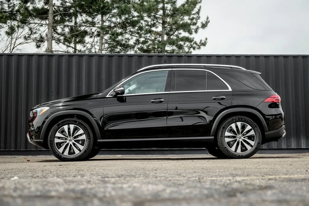 New 2026 Black Mercedes-Benz GLE 350 image 3