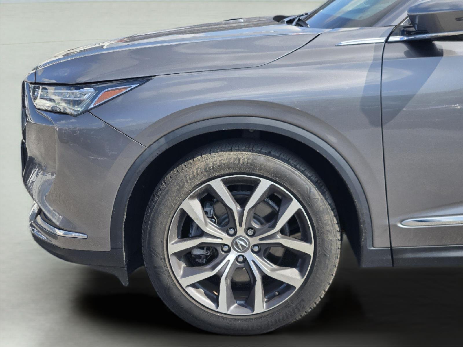 Used 2024 Liquid Carbon Metallic Acura w/Tech image 9