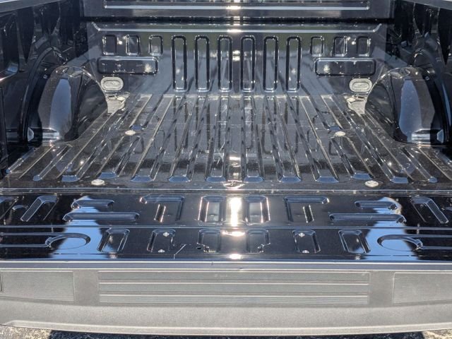 Used 2023 Black Metallic Ford XLT image 7