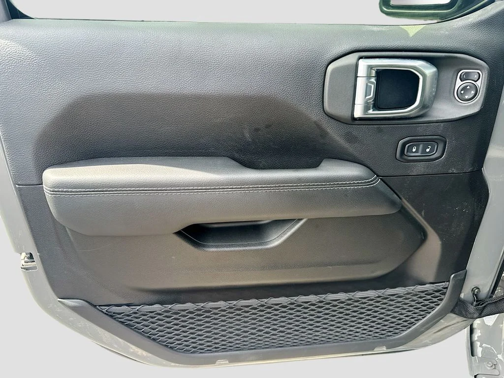 Used 2023 Gray Jeep Sahara 4xe image 20