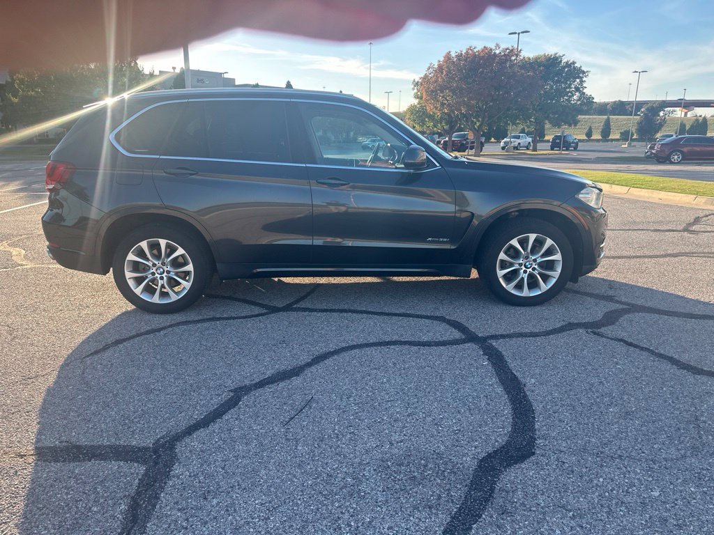 Used 2014 Gray BMW xDrive35i image 4