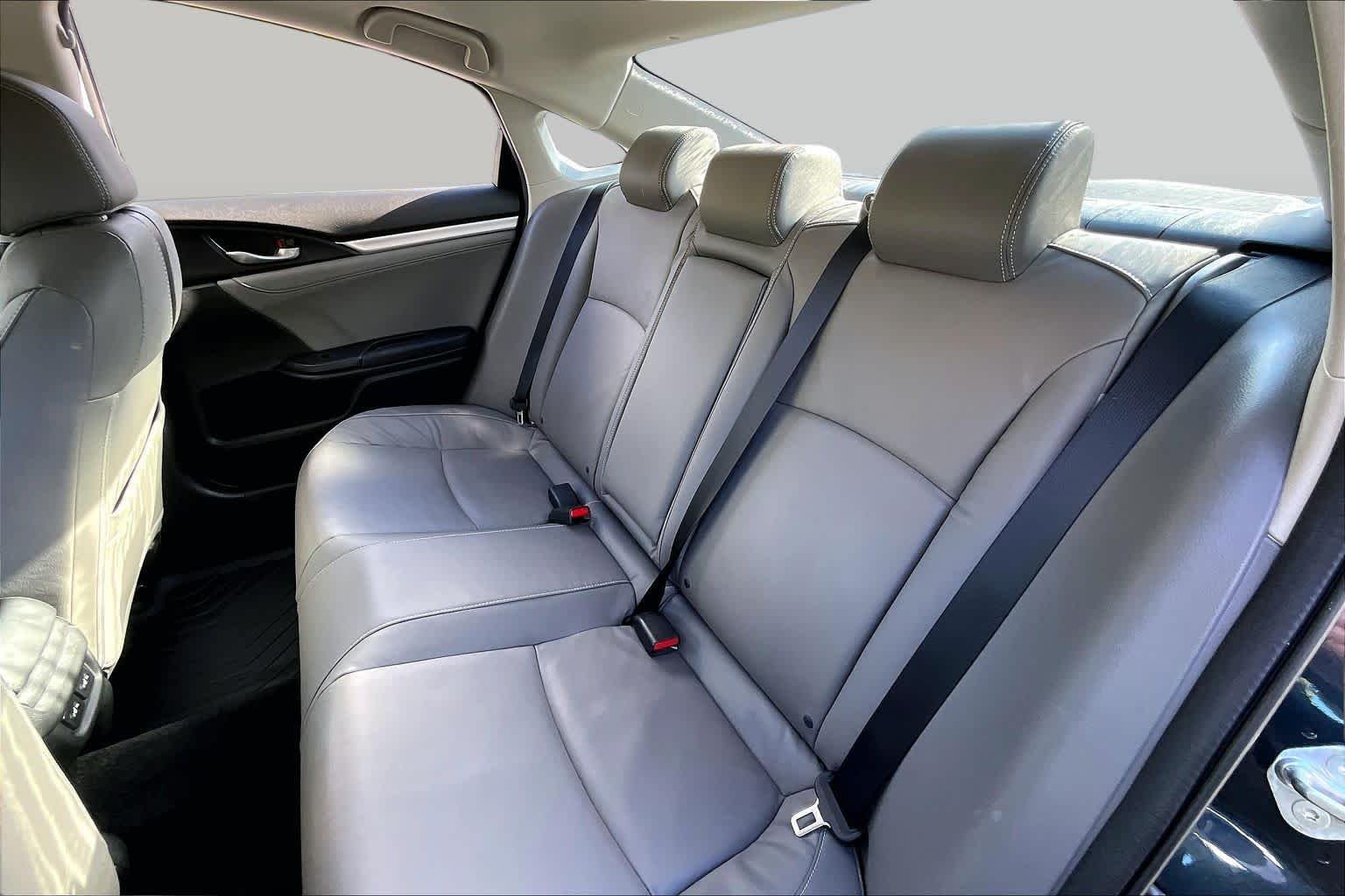 Certified Used 2017 Cosmic Blue Metallic Honda Touring image 20