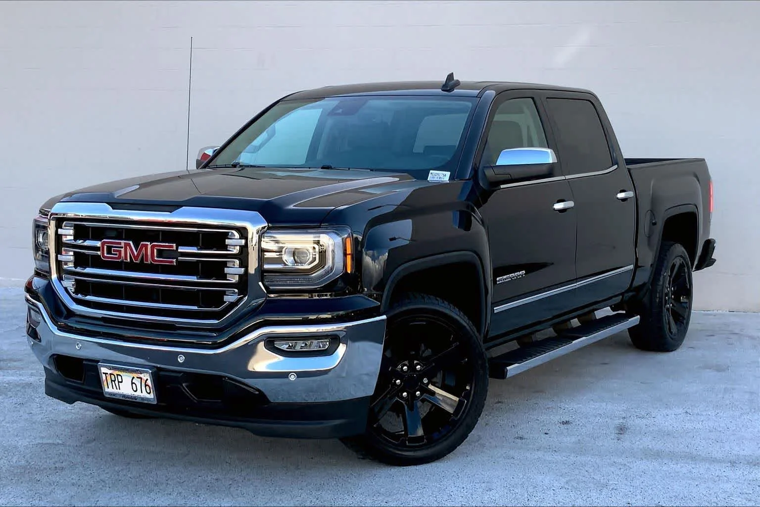 2018 GMC Sierra 2WD Crew Cab Short Box SLT's photo