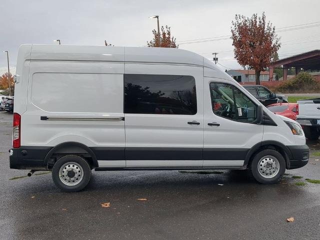 New 2026 Oxford White Ford Cargo Van image 6