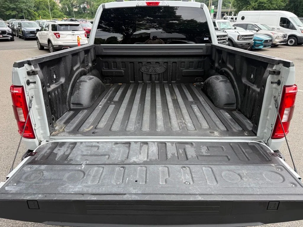 Used 2023 White Ford XL image 27