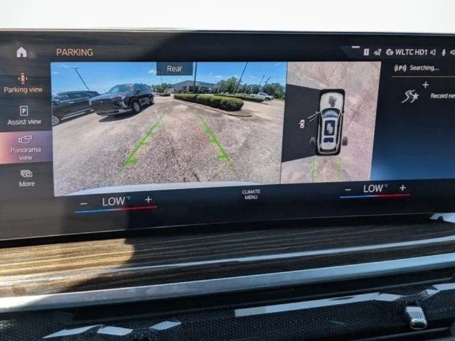 Used 2023 White BMW xDrive40i image 26