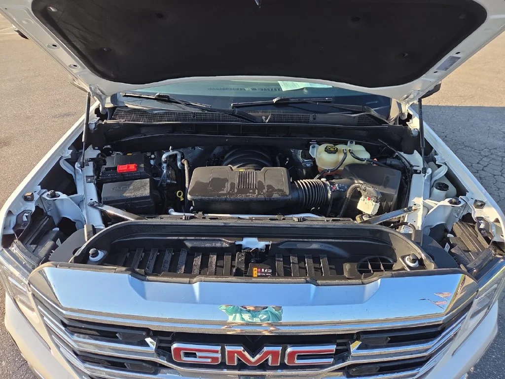 Used 2022 White GMC SLT image 20