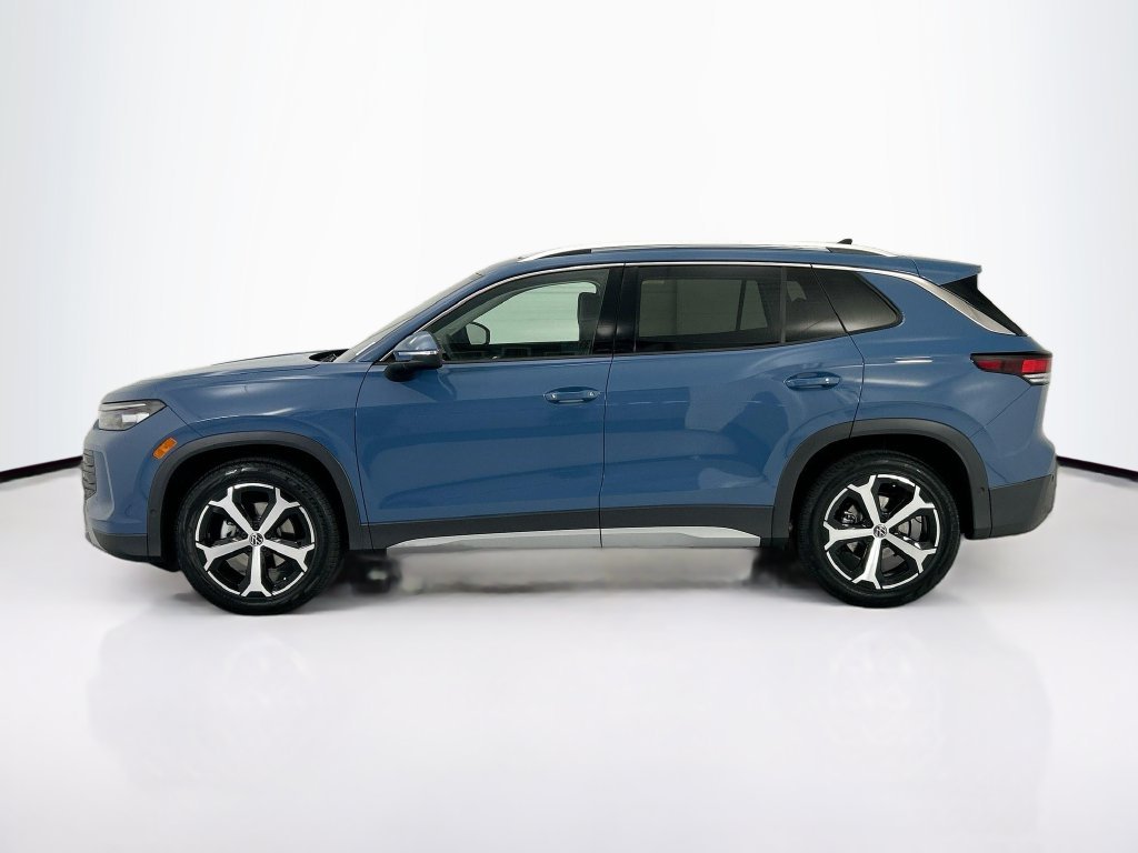 New 2026 Blue Volkswagen SE image 8
