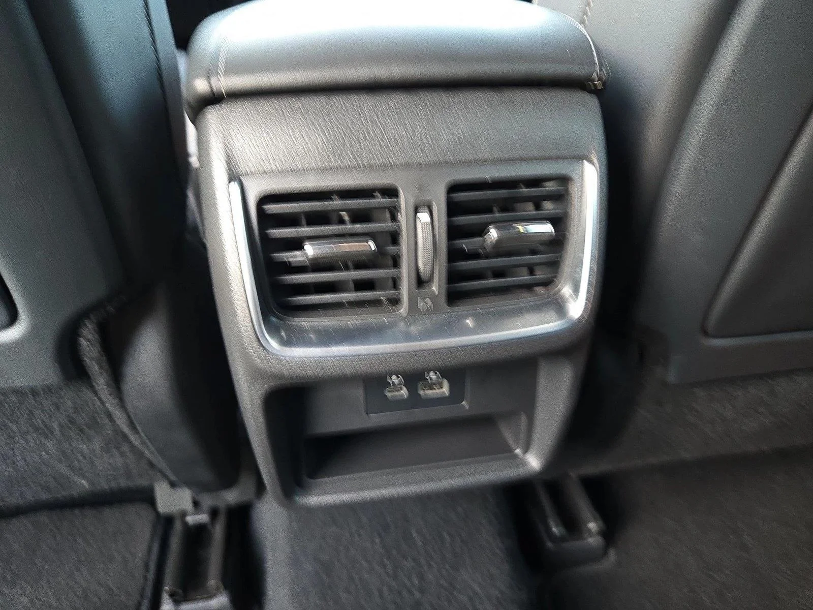 Used 2024 Graphite Shadow INFINITI SPORT image 19