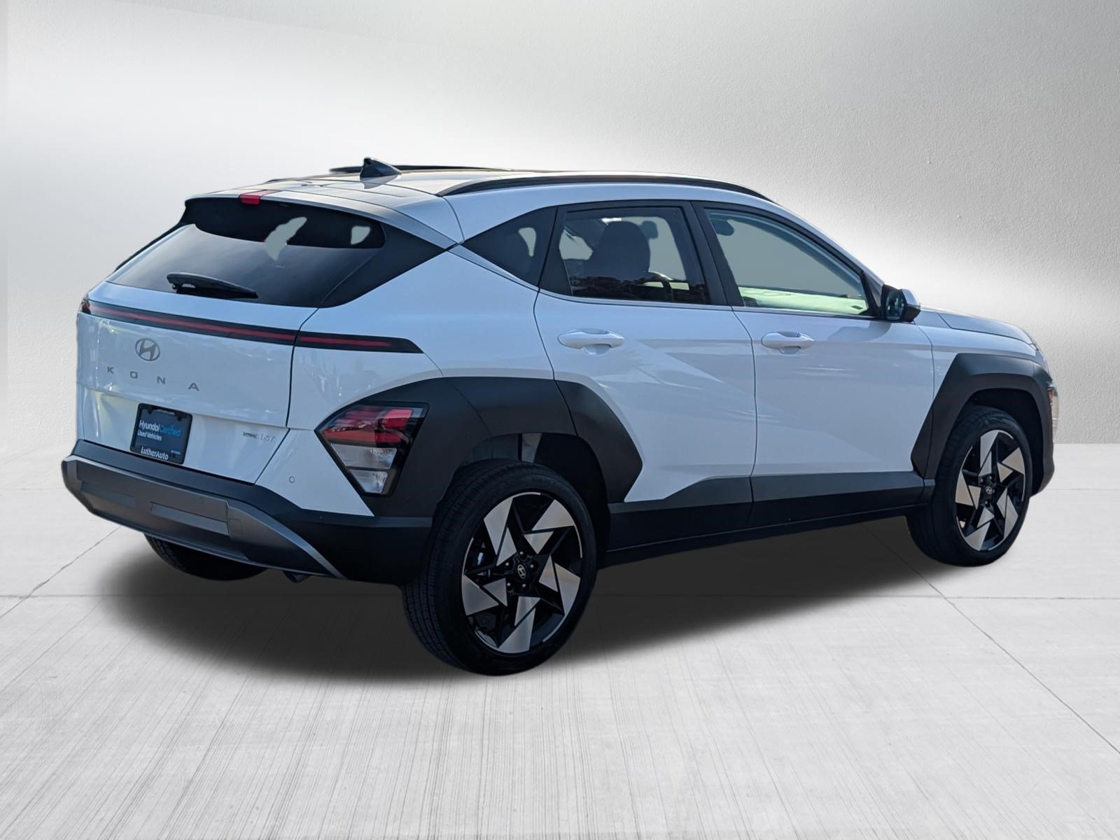 2026 Hyundai Kona Limited - Photo 7