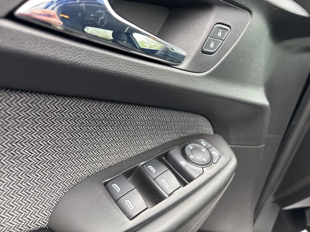Used 2021 Black Chevrolet LT image 16