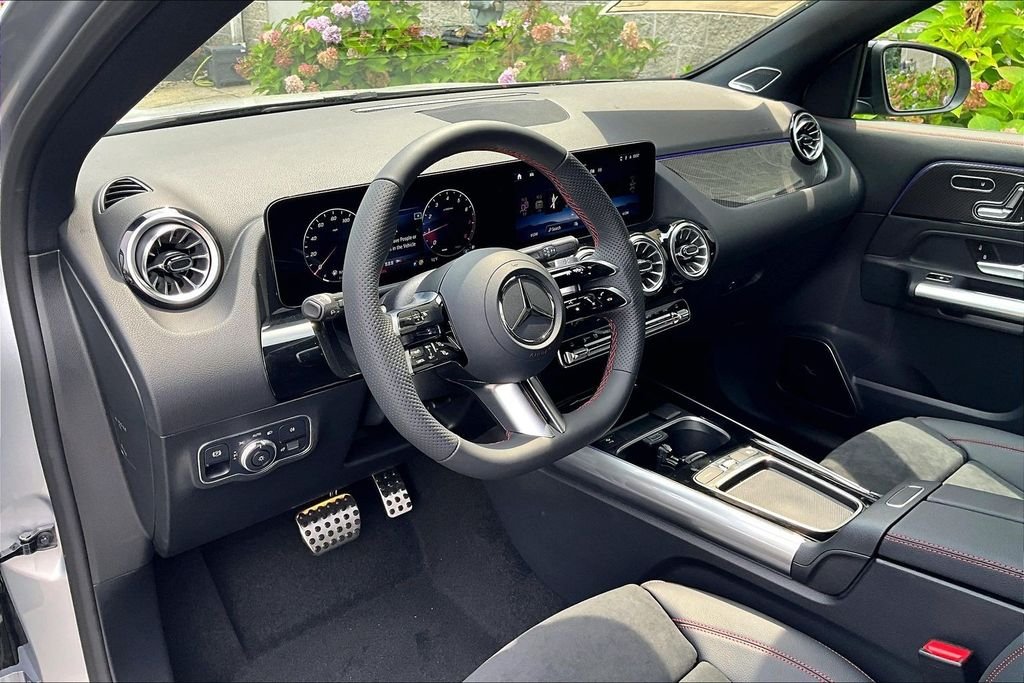 New 2026 Cirrus Silver Metallic Mercedes-Benz GLA 250 image 6