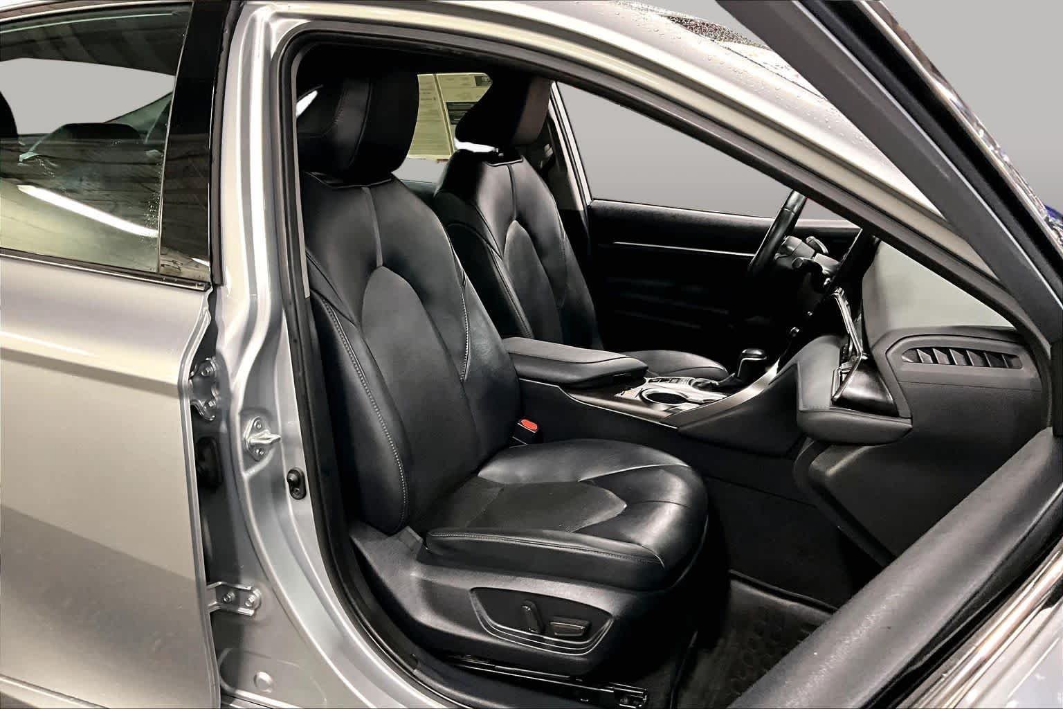 Used 2022 Celestial Silver Metallic Toyota XLE image 8