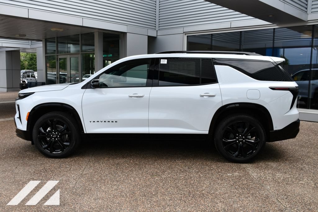 New 2027 Polar White Tricoat Chevrolet RS image 3