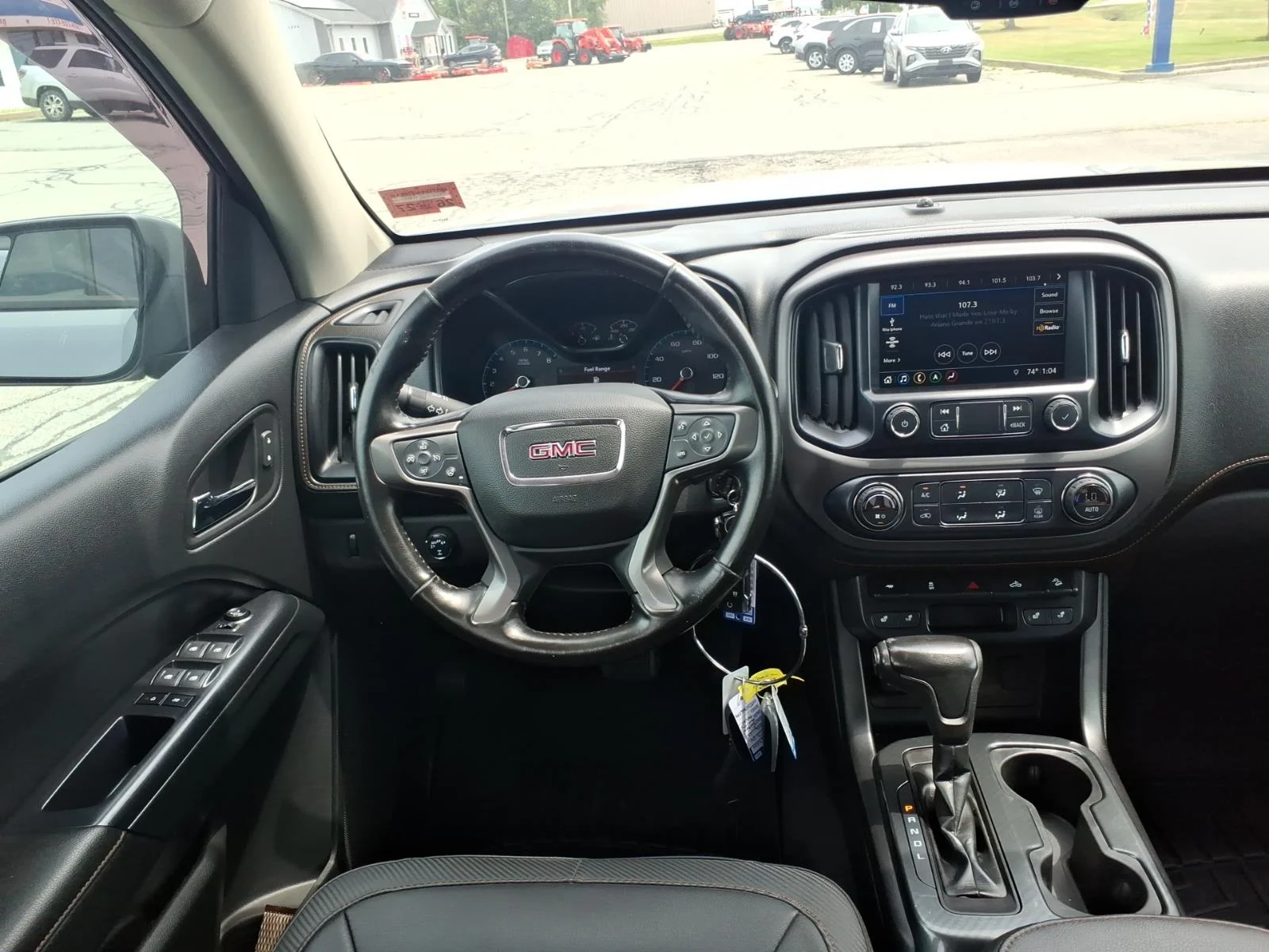 Used 2021 Steel Metallic GMC AT4 w/Cloth image 16