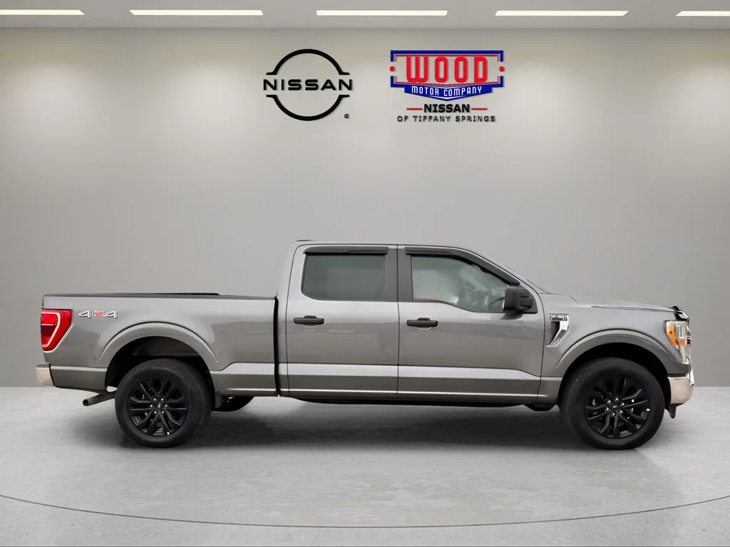 Used 2022 Stone Gray Metallic Ford  image 2
